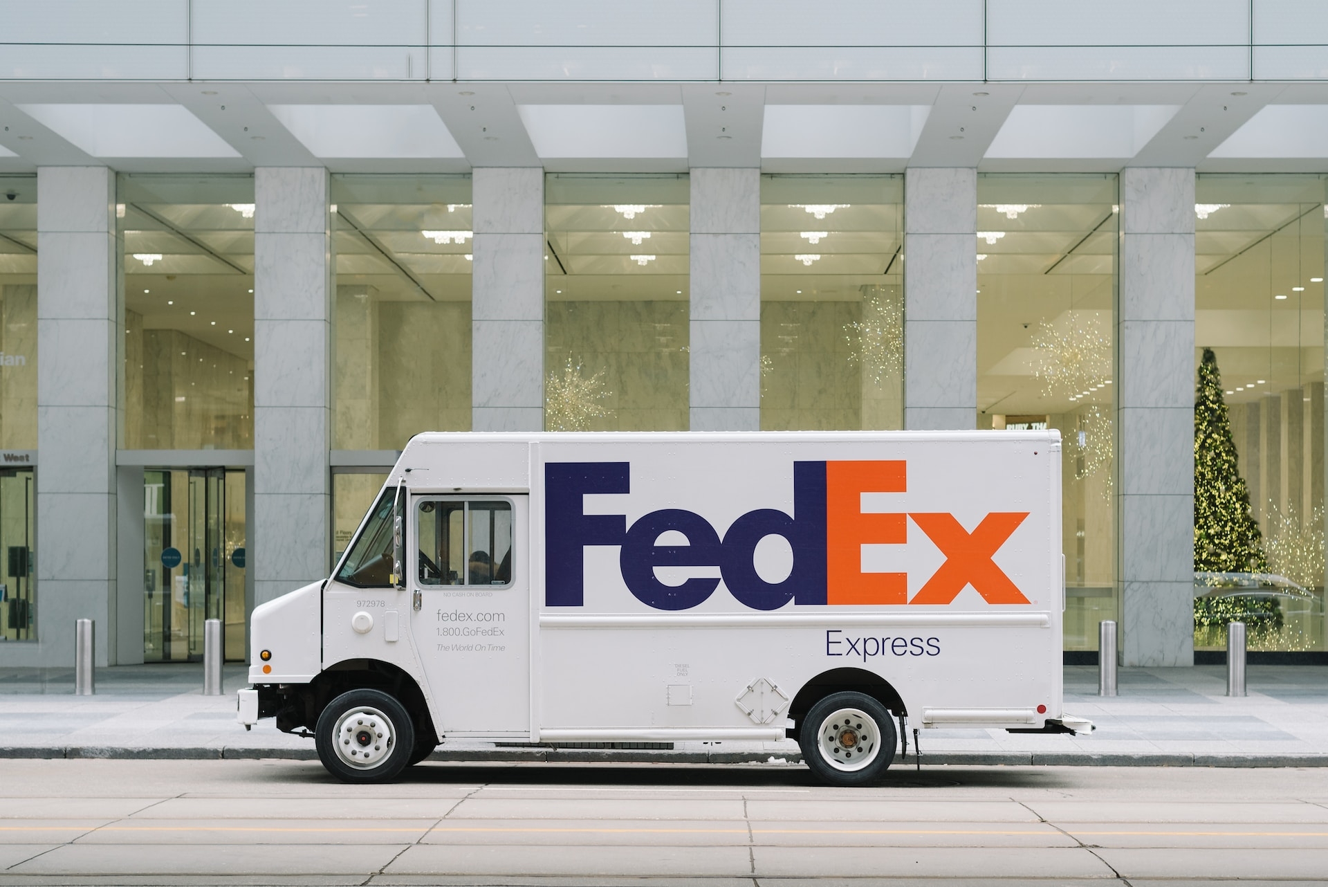 12 Facts About FedEx Facts 12 Facts About FedEx Facts